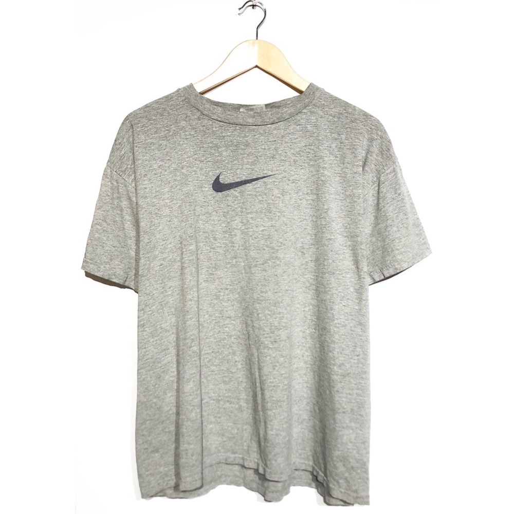 Vintage 90s Nike shirt